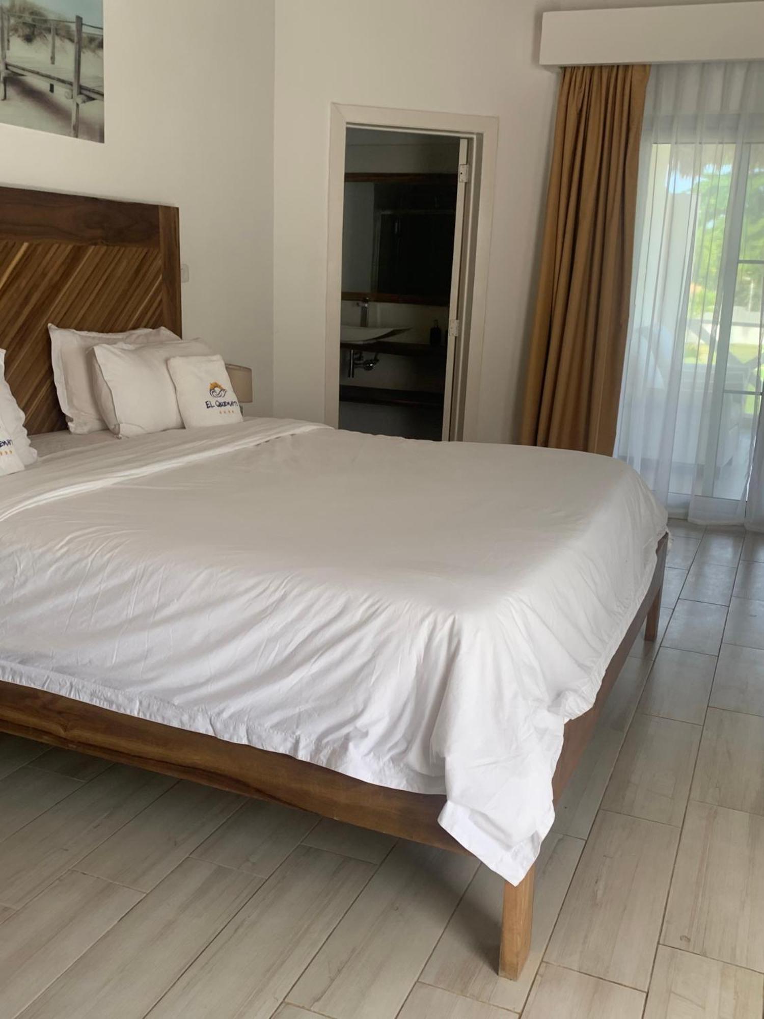 Hotel El Quemaito - Luxury Oceanfront Retreat Barahona Екстериор снимка